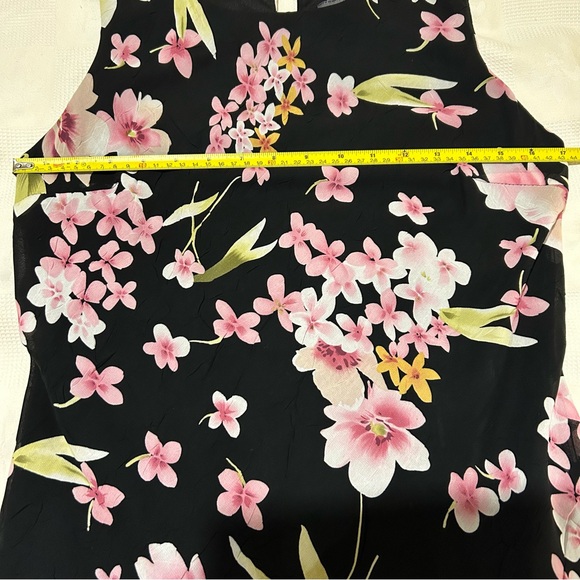 $5🔥 Beechers Brook black floral sleeveless dress. - Picture 4 of 8